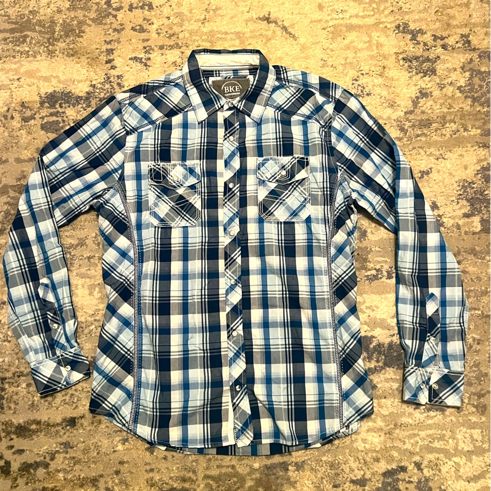 Buckle Athletic Fit Snap up Plaid Long Sleeve With Adjustable Sleeves